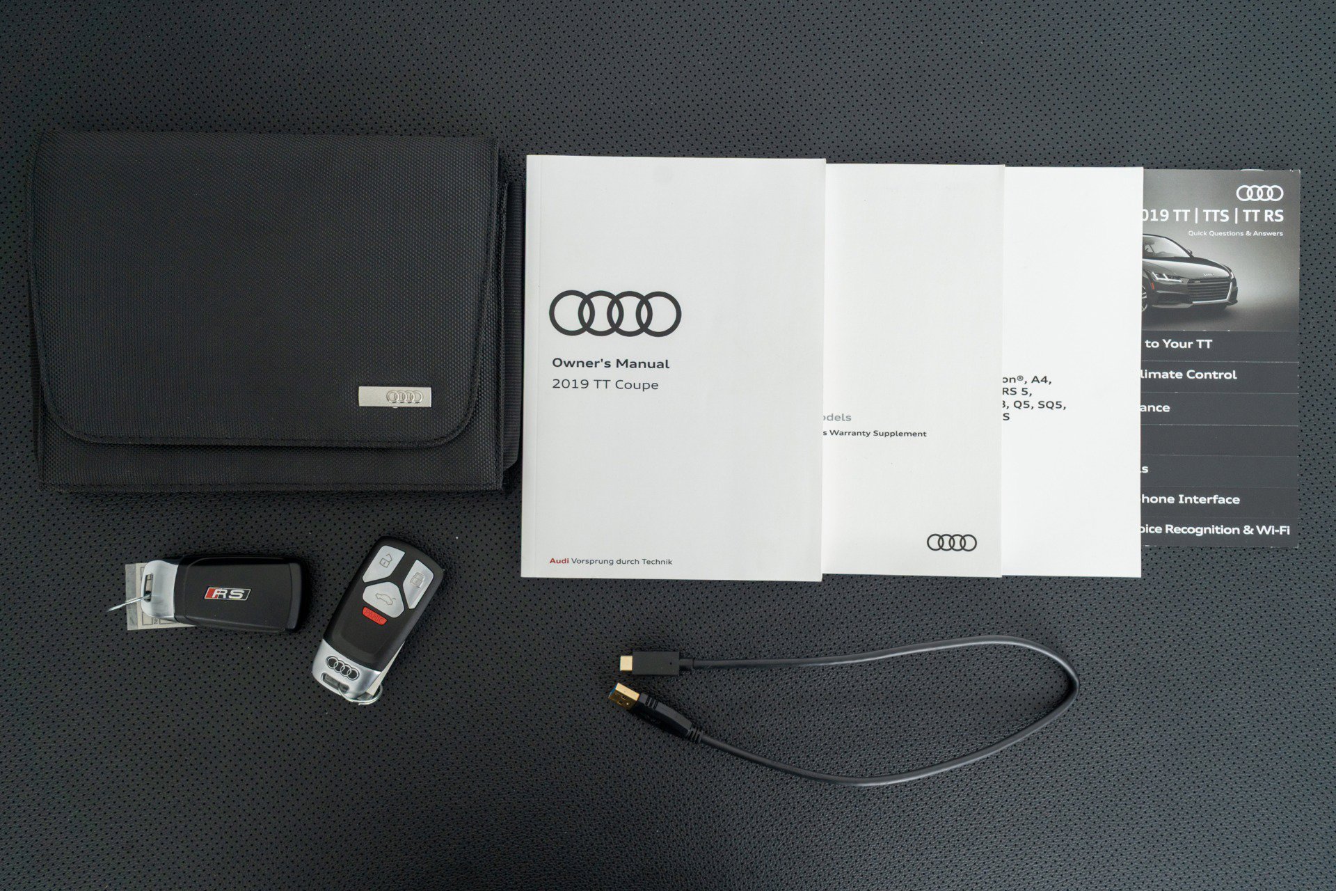 Used 2019 Audi TT RS -Low Miles, Black Optic, Techn image 21