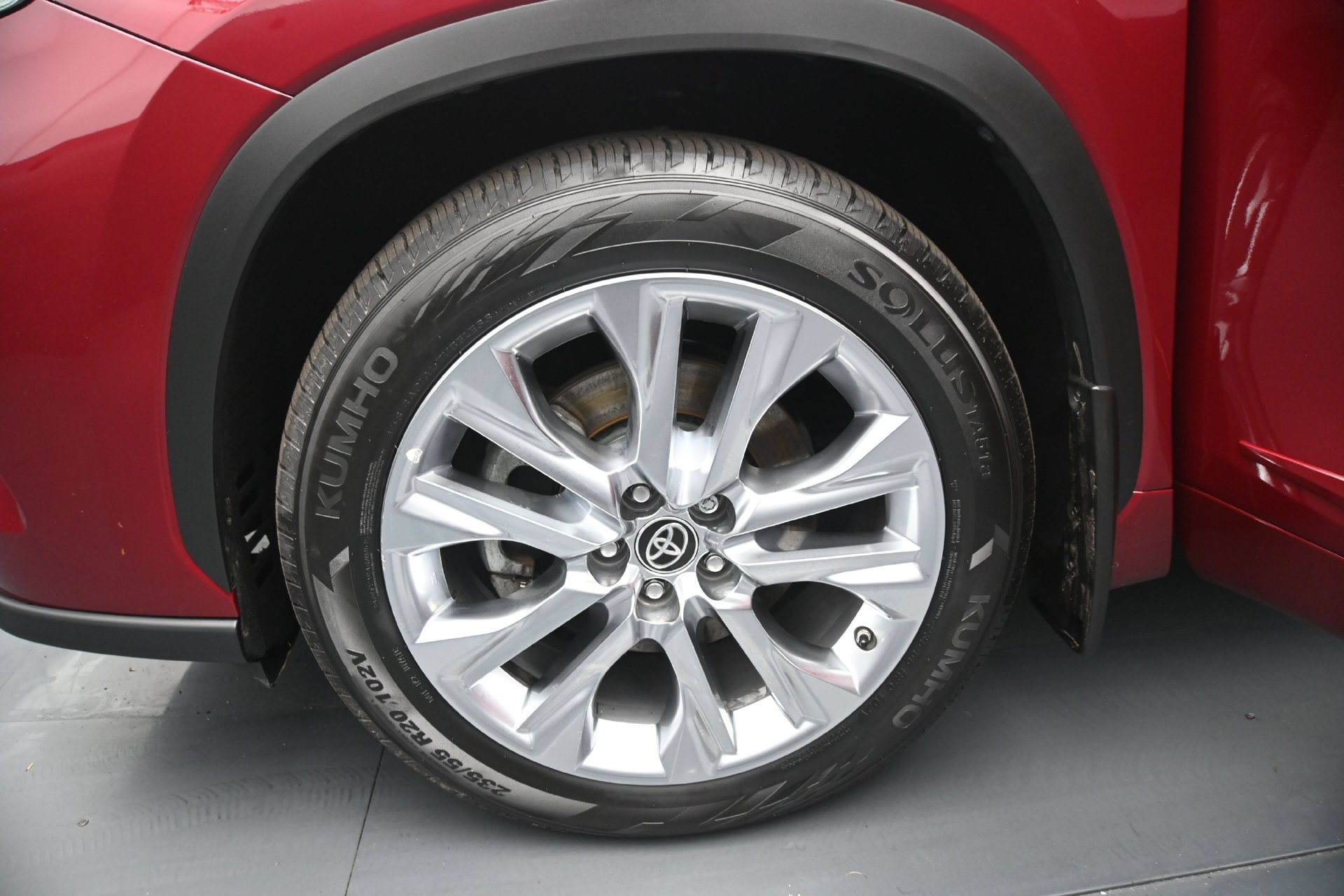 Used 2021 Toyota Highlander Limited AWD/4WD image 29