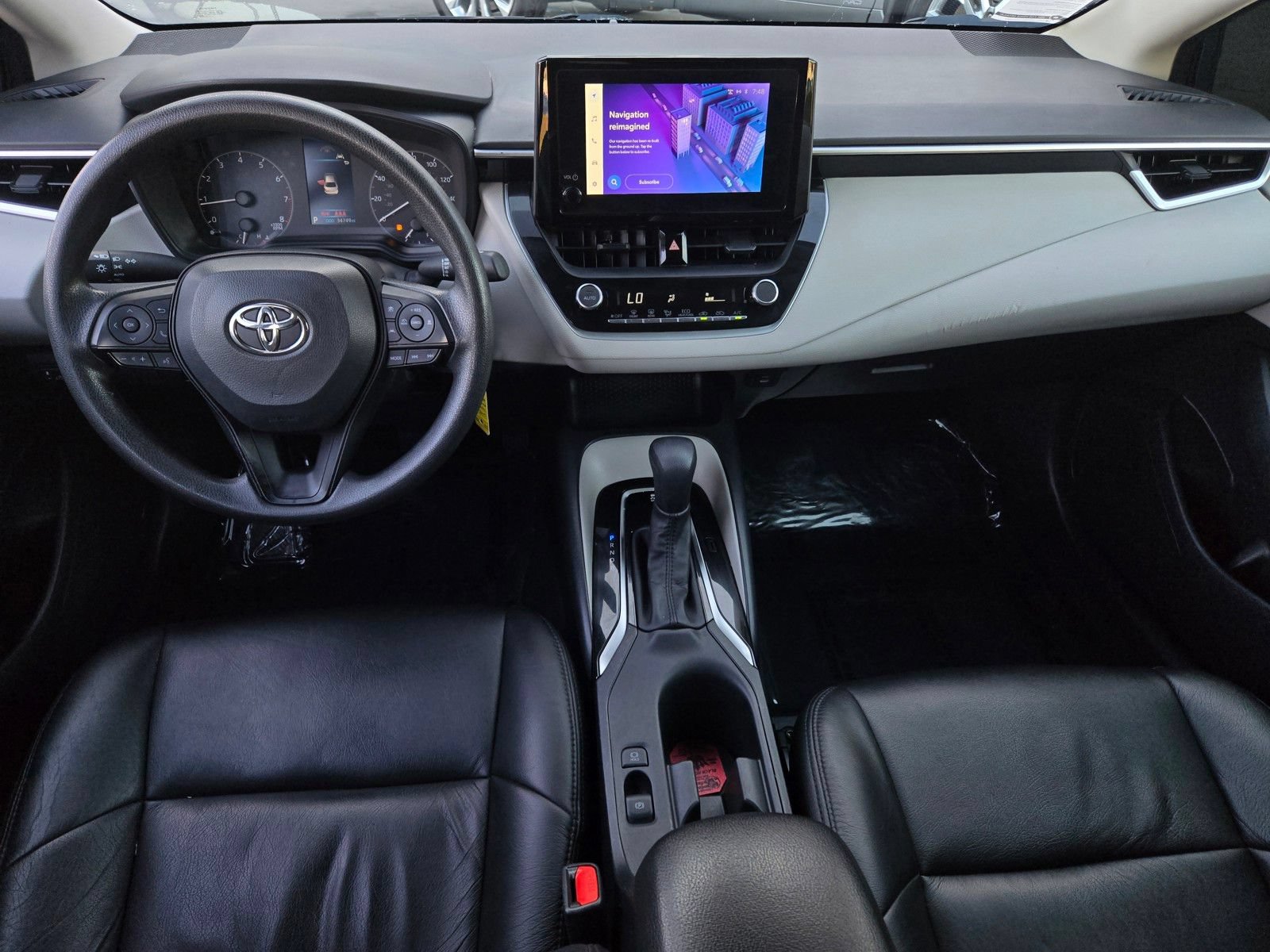 Certified 2024 Toyota Corolla LE FWD image 11