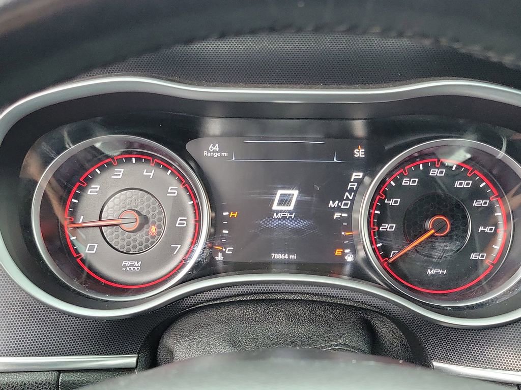 Used 2017 Dodge Charger R/T w/ Plus Group image 5