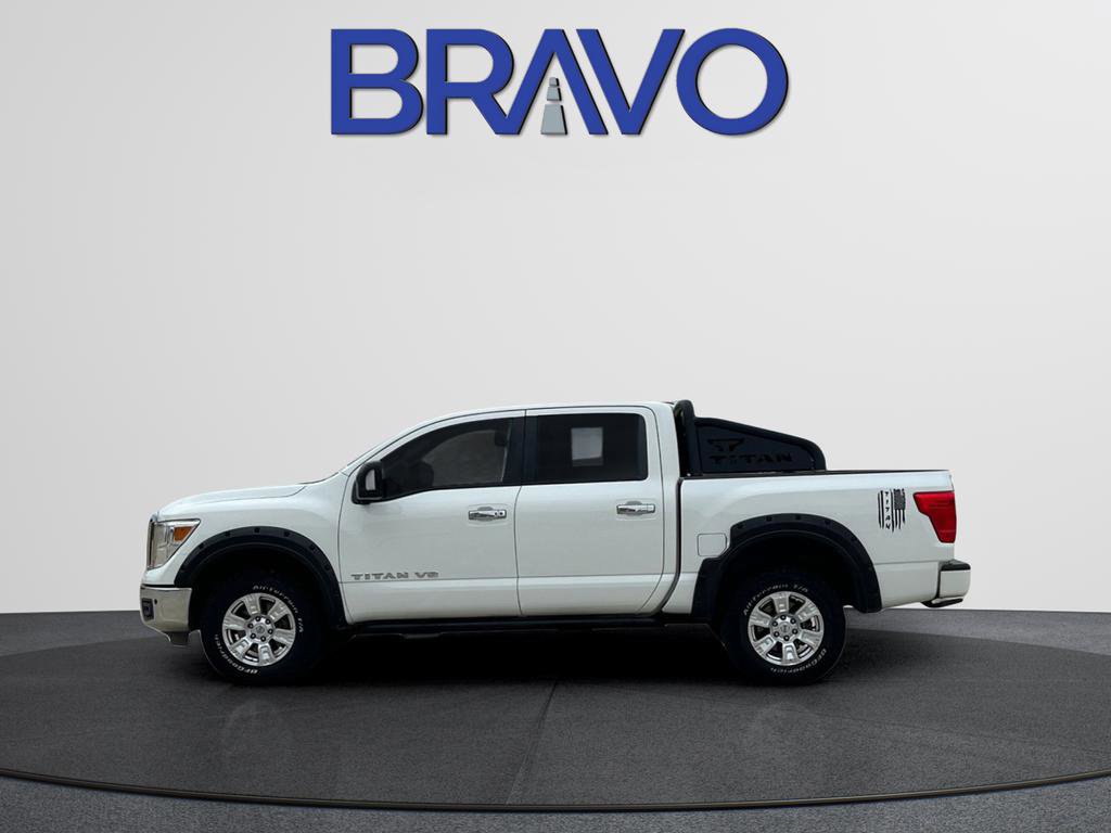Used 2018 Nissan Titan SV w/ SV Convenience Package AWD/4WD image 10