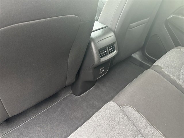 Used 2023 Chevrolet Equinox LT image 22