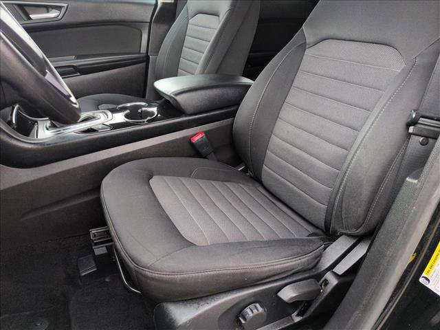 Used 2017 Ford Edge SE AWD/4WD image 15