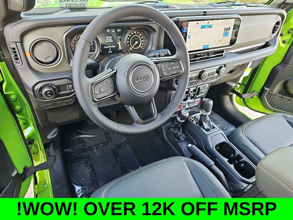 New 2025 Jeep Gladiator Mojave w/ Convenience Group AWD/4WD image 15
