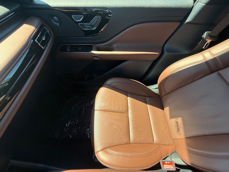 New 2026 Lincoln Aviator Reserve AWD/4WD image 16