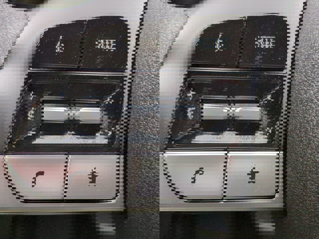 Certified 2024 Hyundai Elantra SEL image 22