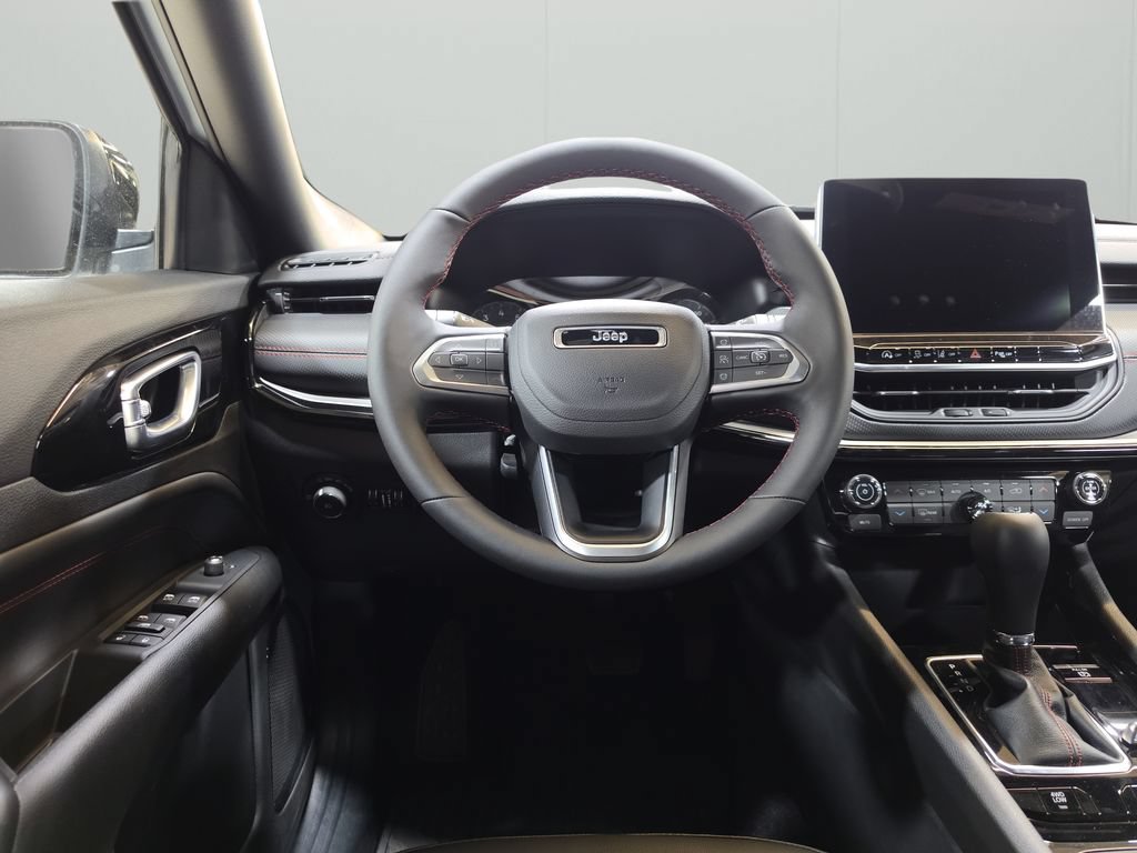 New 2026 Jeep Compass Trailhawk AWD/4WD image 17