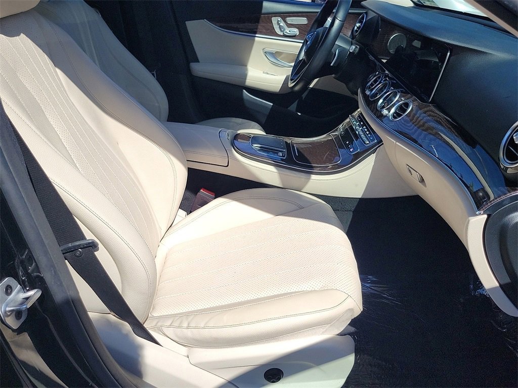 Used 2021 Mercedes-Benz E 350 Sedan image 18