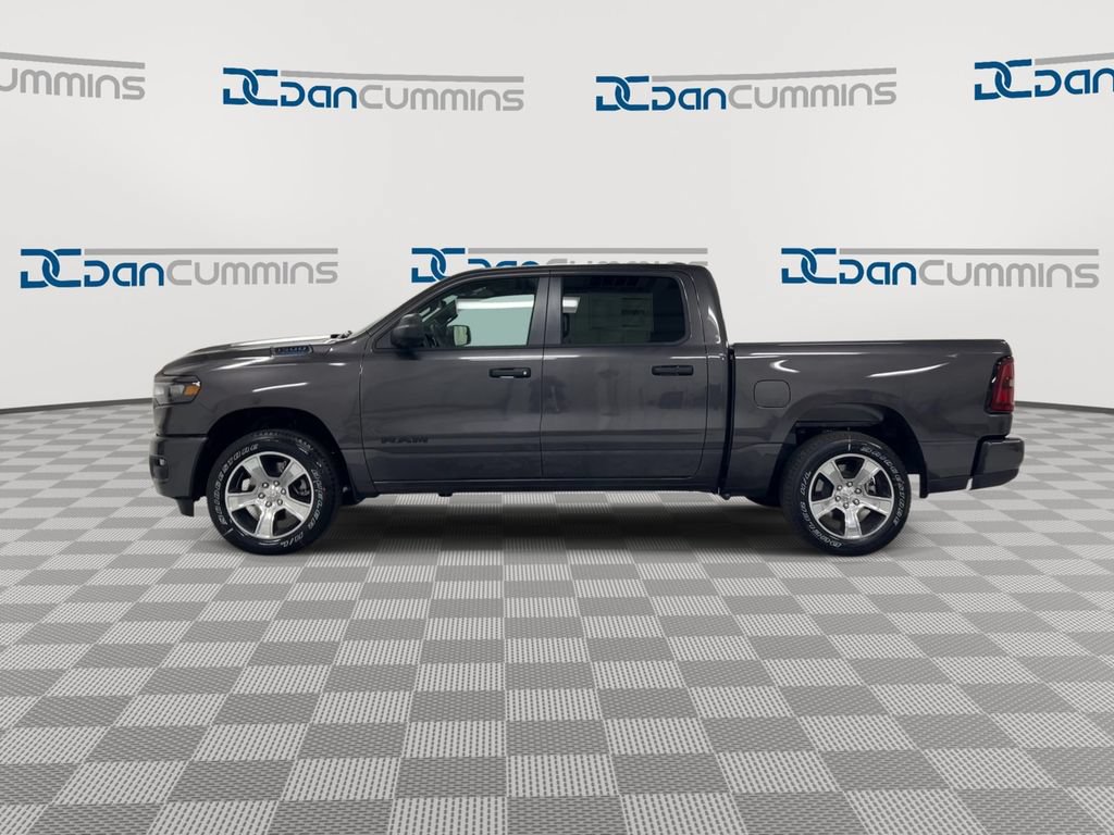 New 2026 RAM 1500 Express AWD/4WD image 5