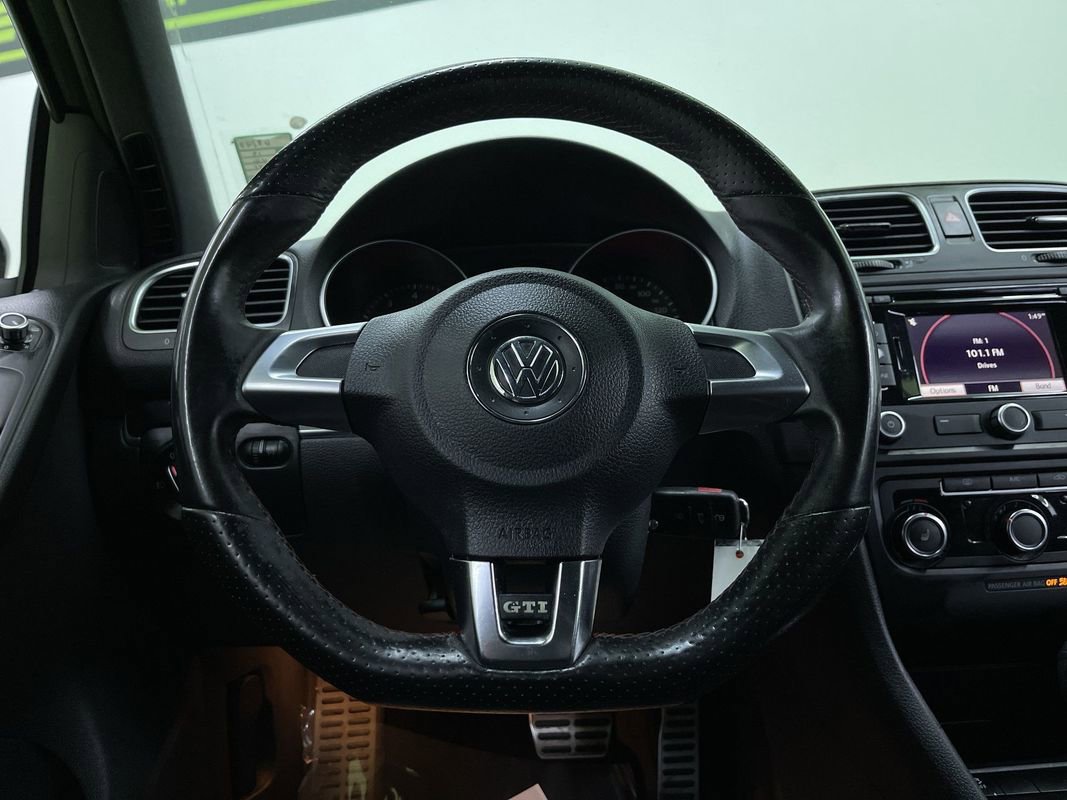 Used 2013 Volkswagen GTI 2-Door image 17