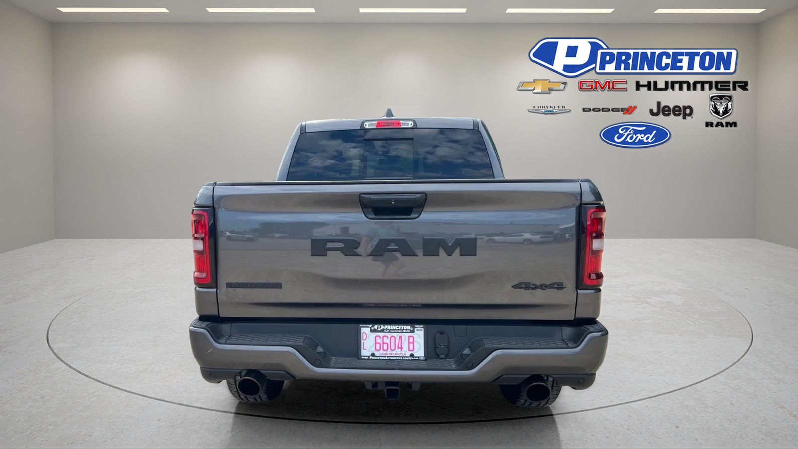 Used 2025 RAM 1500 Big Horn AWD/4WD image 6