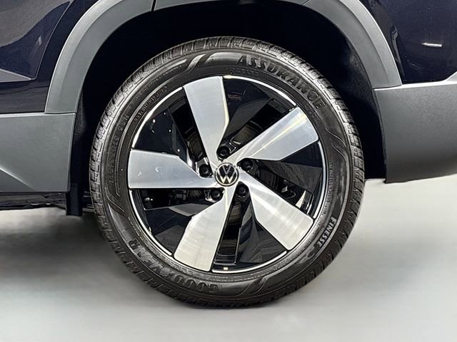 New 2026 Volkswagen Taos S image 30