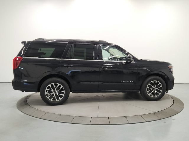 Used 2025 Ford Expedition Platinum AWD/4WD image 8
