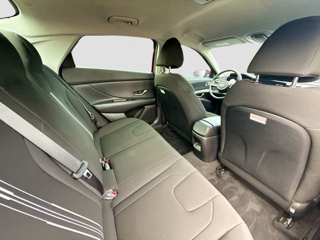 Certified 2024 Hyundai Elantra SEL FWD image 25