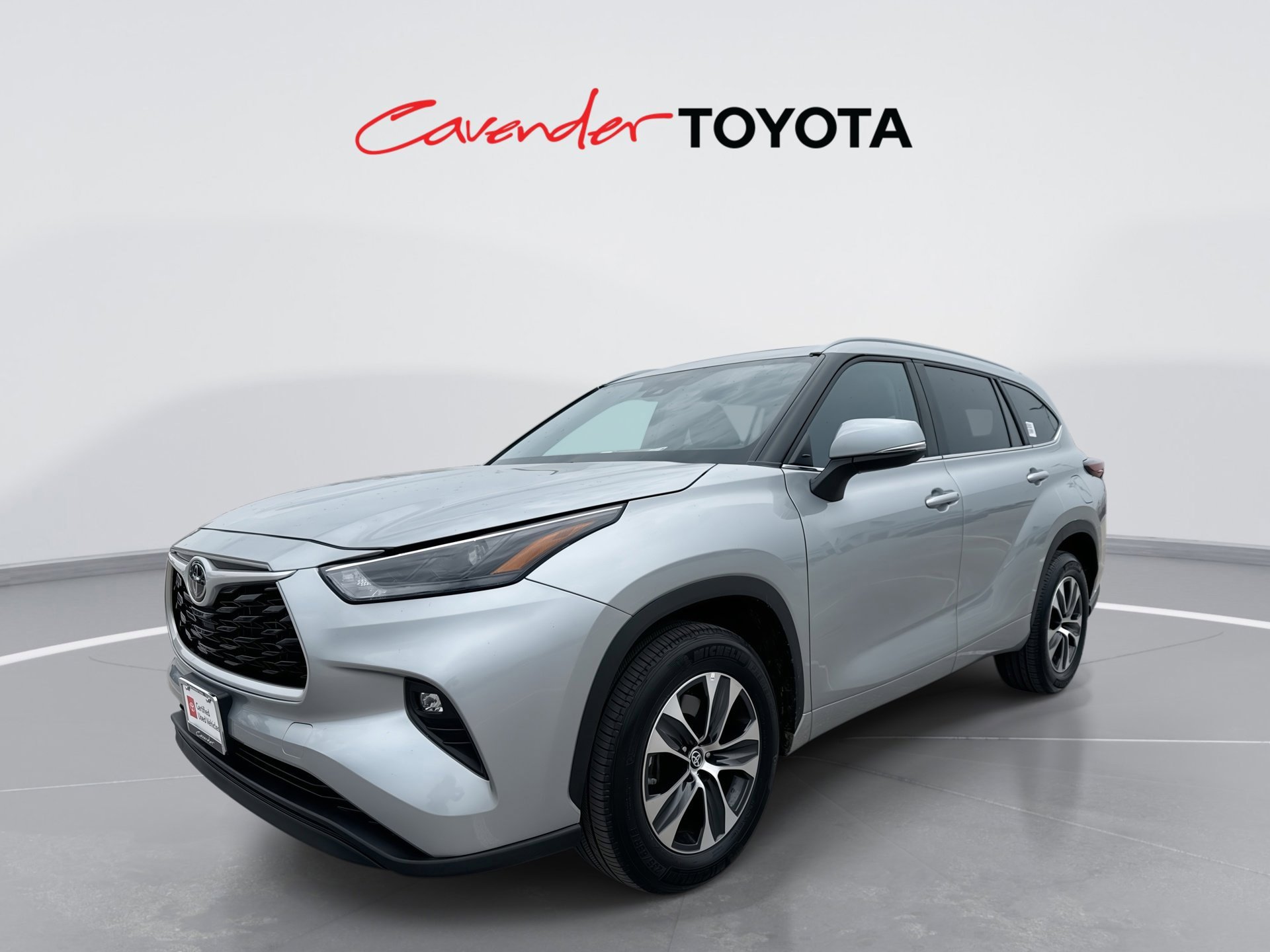 Certified 2025 Toyota Highlander XLE