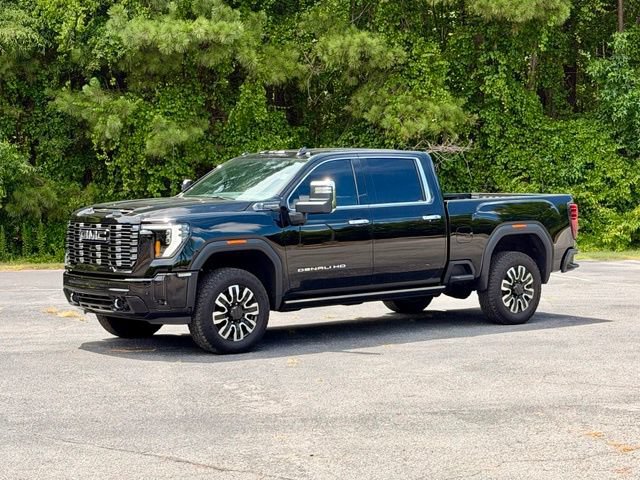 Used 2026 GMC Sierra 2500 Denali Ultimate AWD/4WD image 2