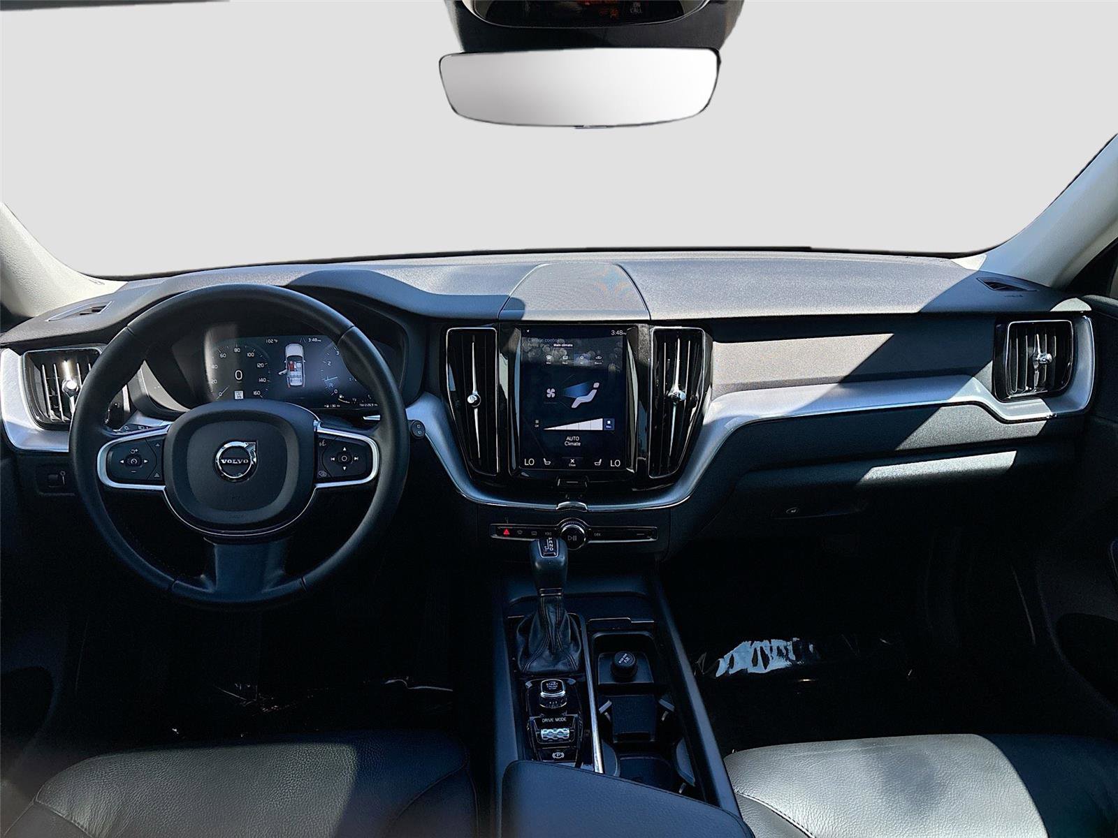 Used 2020 Volvo XC60 T6 Momentum AWD/4WD image 26