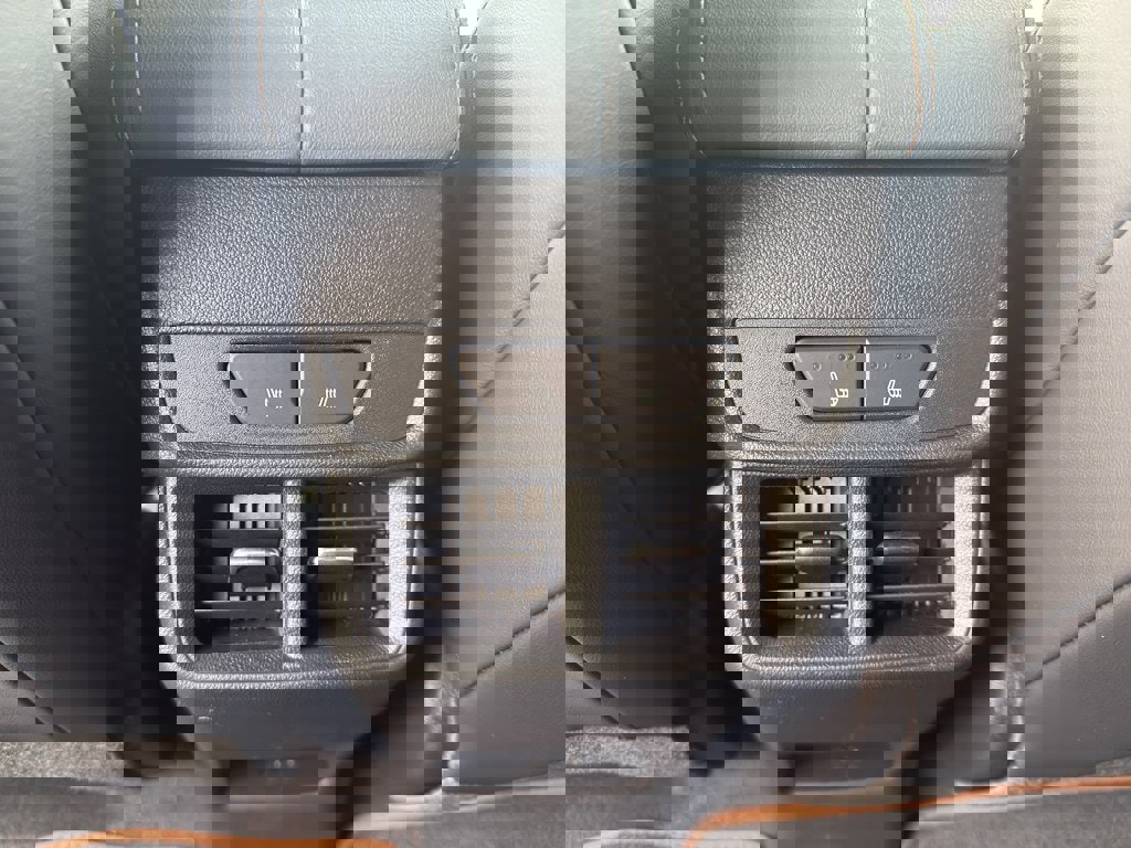 New 2026 GMC Terrain AT4 w/ Convenience Package III image 20