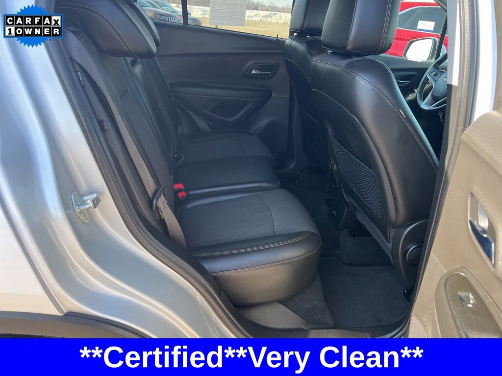 Used 2020 Chevrolet Trax LT w/ LT Convenience Package image 42