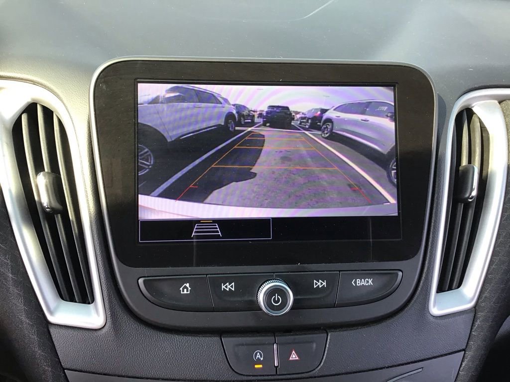 Used 2022 Chevrolet Malibu RS image 24