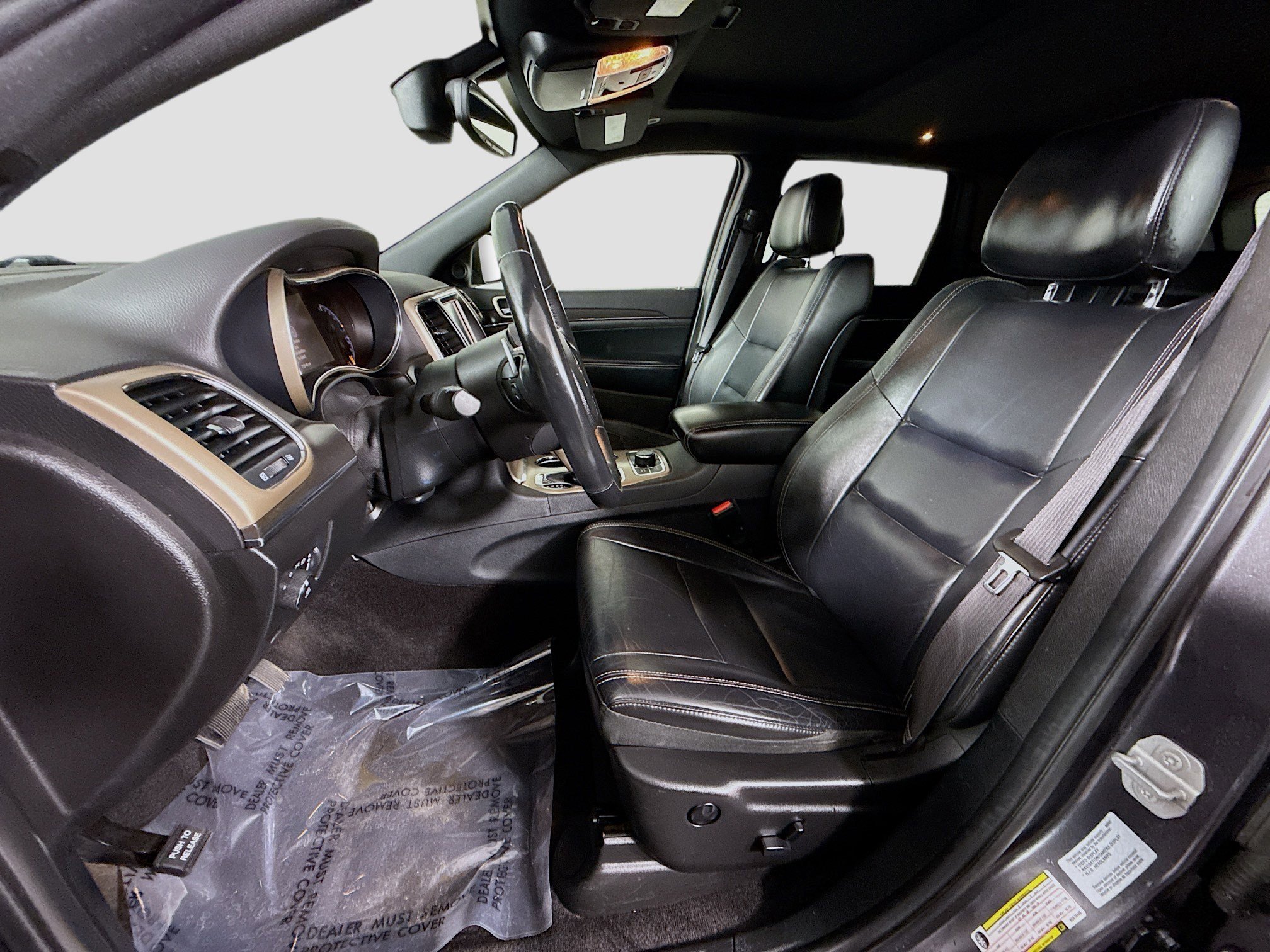 Used 2017 Jeep Grand Cherokee Limited image 22