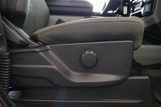 Used 2022 Ford F150 XLT w/ Trailer Tow Package image 17