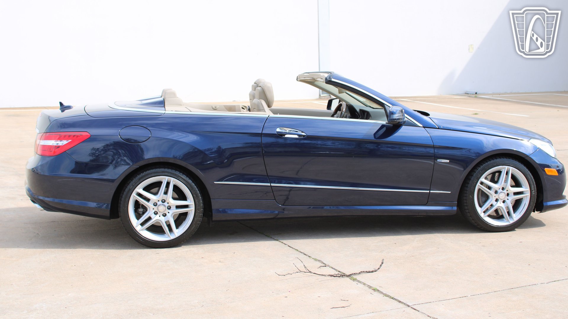 Used 2012 Mercedes-Benz E 550 Cabriolet image 3