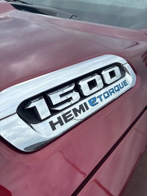 Used 2023 RAM 1500 Big Horn AWD/4WD image 9