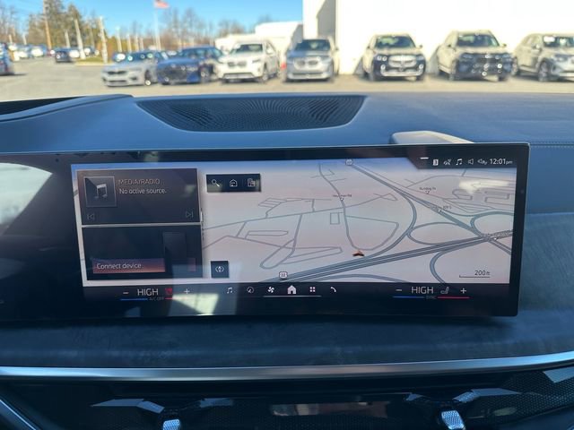New 2026 BMW X5 xDrive40i w/ Climate Comfort Package AWD/4WD image 16