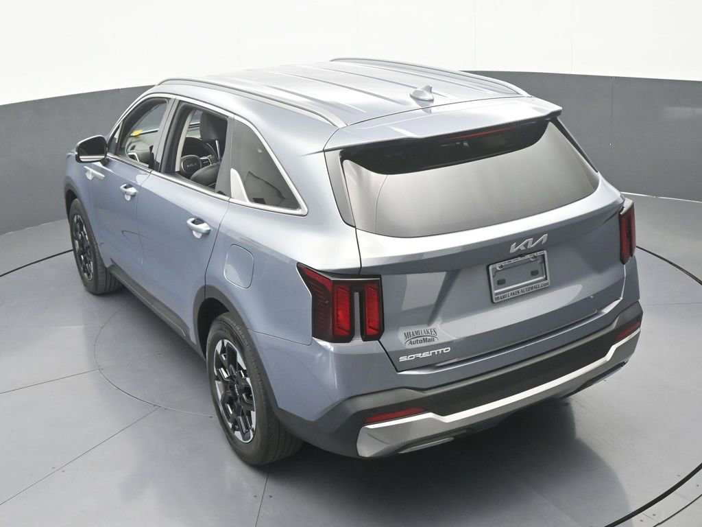 Used 2025 Kia Sorento S FWD image 50