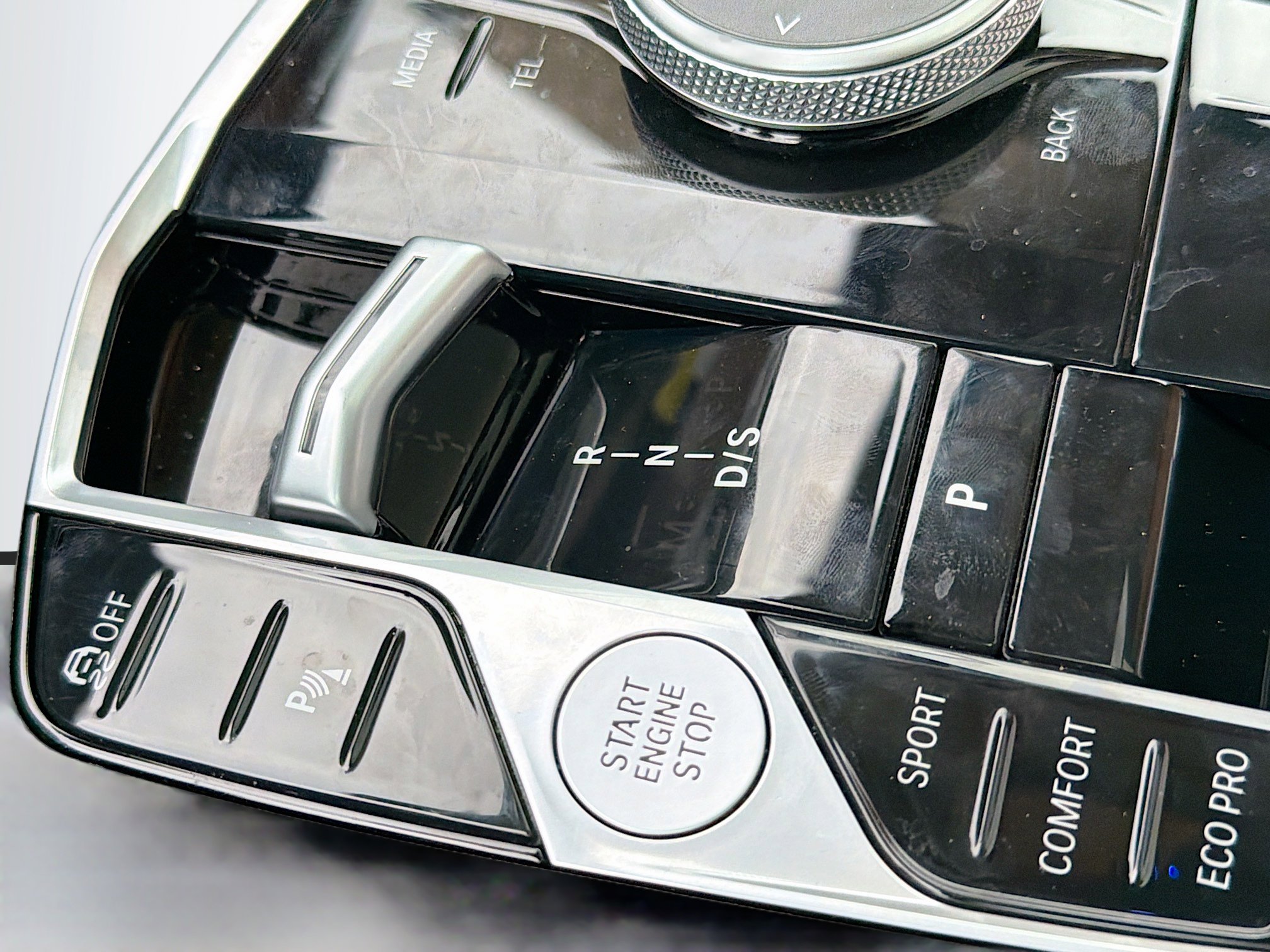 Used 2025 BMW X7 xDrive40i w/ Premium Package image 31