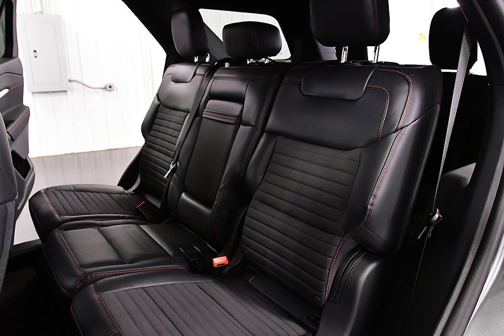 New 2026 Ford Explorer ST-Line image 30