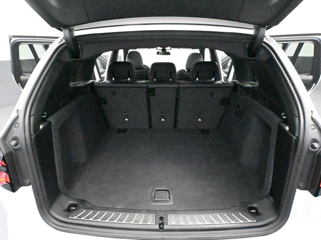 Used 2023 BMW X3 xDrive30i image 42