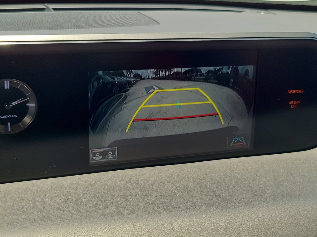 Used 2019 Lexus UX 200 F Sport w/ F Sport Premium Package FWD image 32