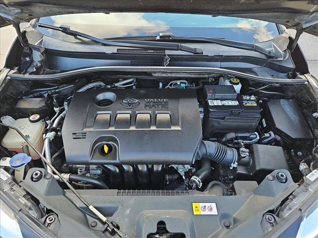 Used 2021 Toyota C-HR LE FWD image 21