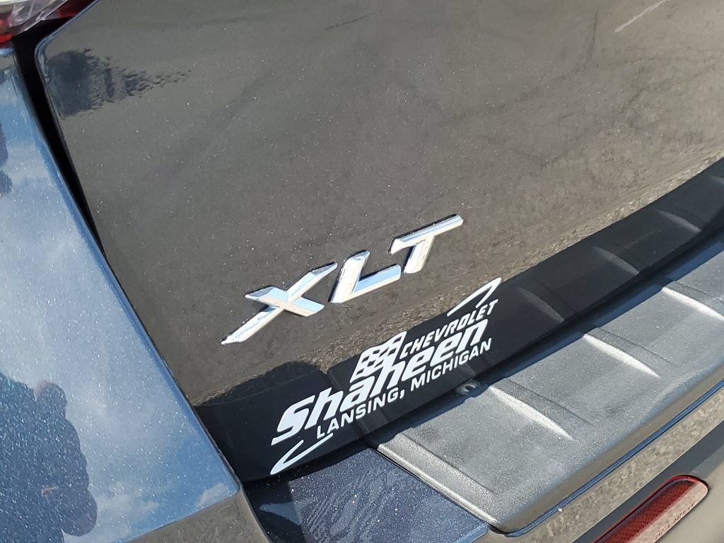Used 2022 Ford Explorer XLT w/ Equipment Group 202A AWD/4WD image 36