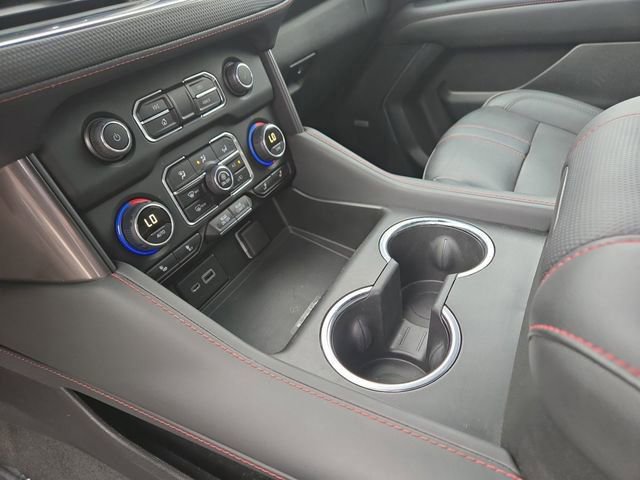 Used 2022 Chevrolet Suburban RST w/ Sport Performance Package image 7