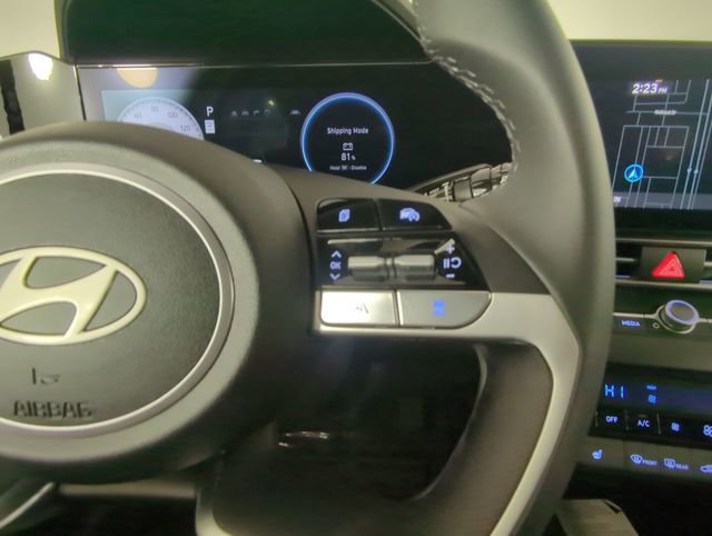 New 2026 Hyundai Elantra Limited image 27