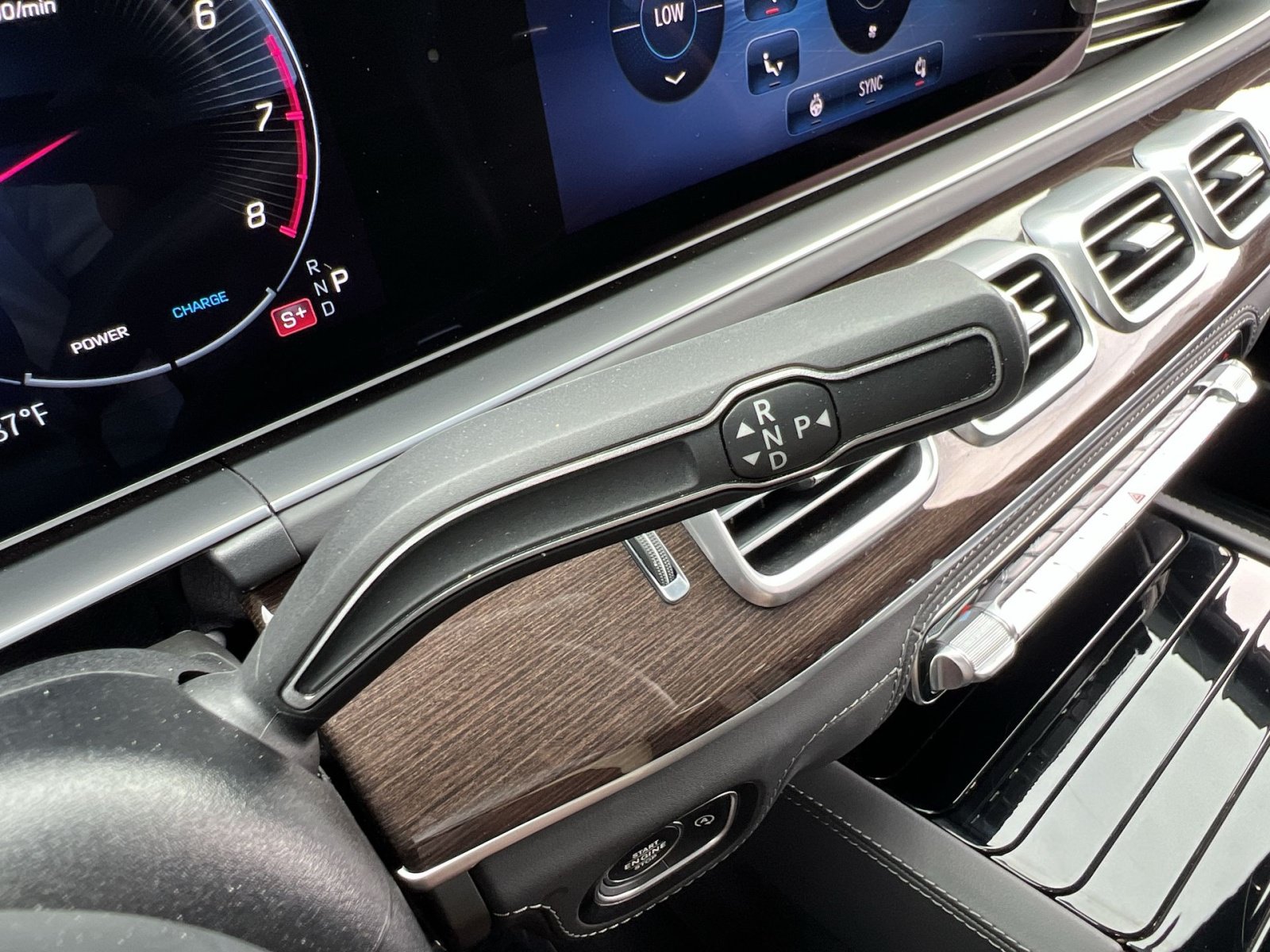 Certified 2024 Mercedes-Benz GLE 53 AMG 4MATIC image 27
