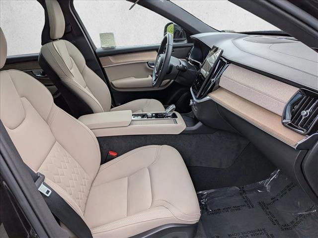 Used 2026 Volvo XC90 B5 Plus w/ Protection Package image 21