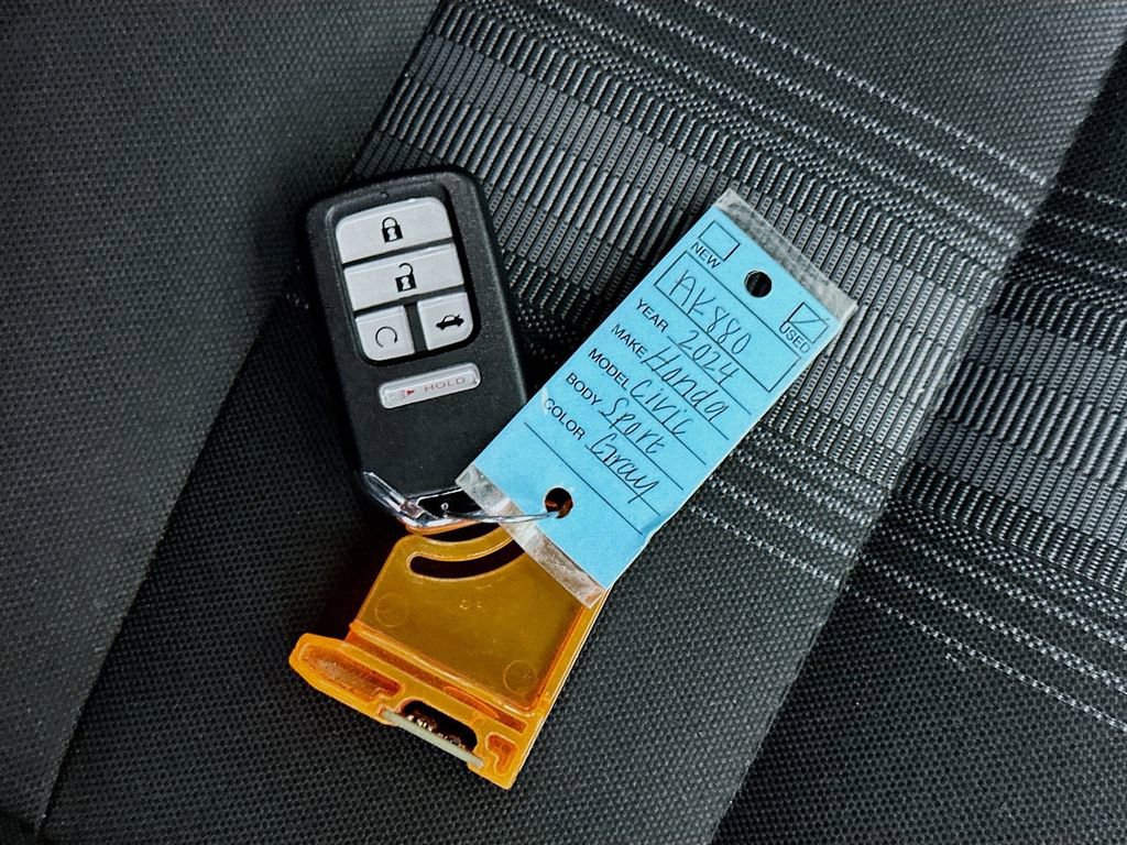 Used 2024 Honda Civic Sport image 32