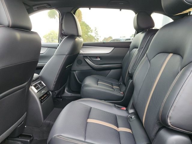 New 2026 MAZDA CX-90 Plug-In Hybrid w/ Premium Plus AWD/4WD image 17