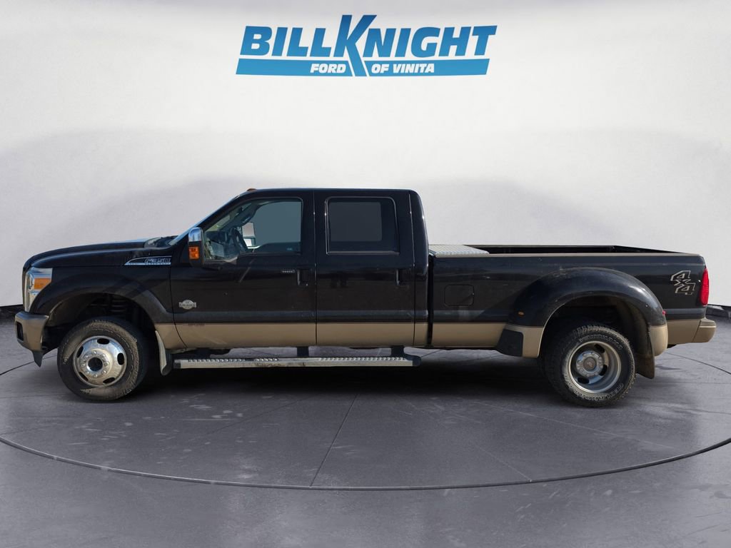 Used 2013 Ford F350 King Ranch w/ King Ranch w/Chrome Pkg image 2