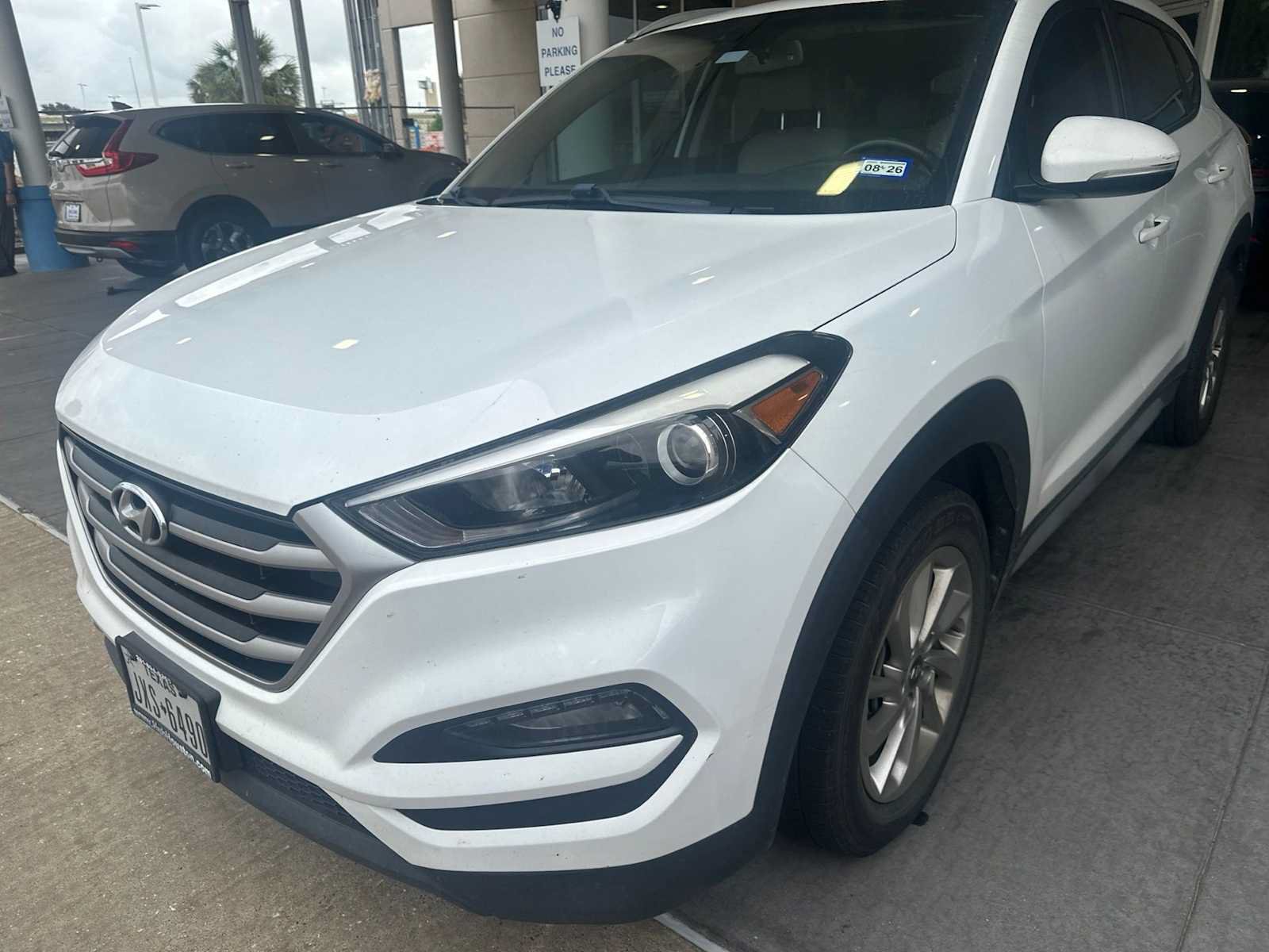 Used 2017 Hyundai Tucson SE Plus w/ Cargo Package FWD image 1