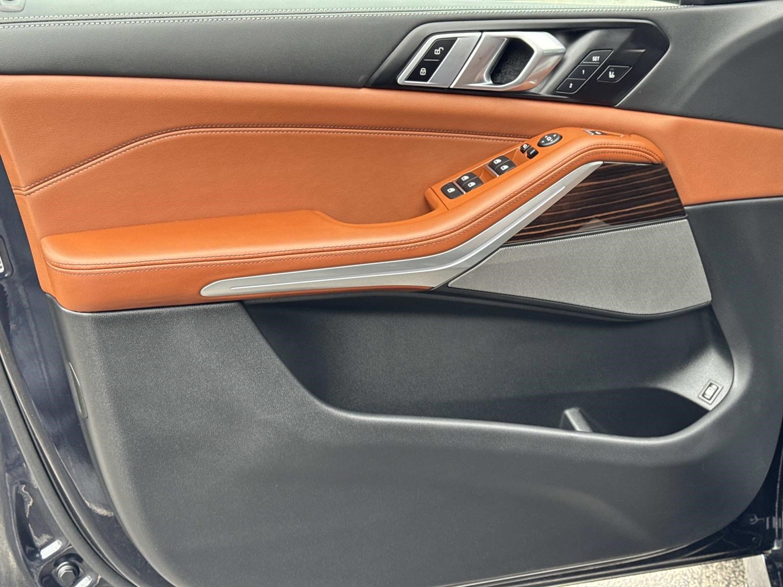 Certified 2026 BMW X5 xDrive50e w/ M Sport Package image 17