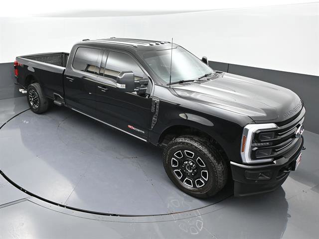Used 2025 Ford F350 Platinum w/ FX4 Off-Road Package AWD/4WD image 37