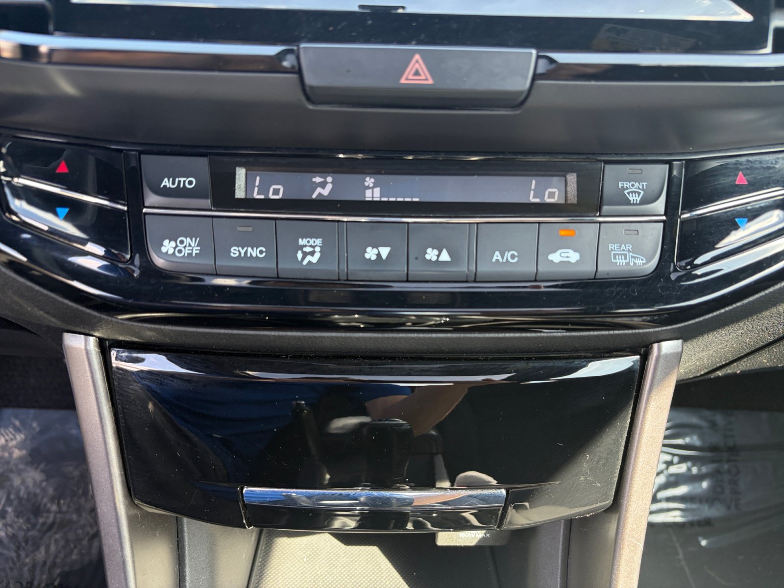 Used 2017 Honda Accord EX image 21