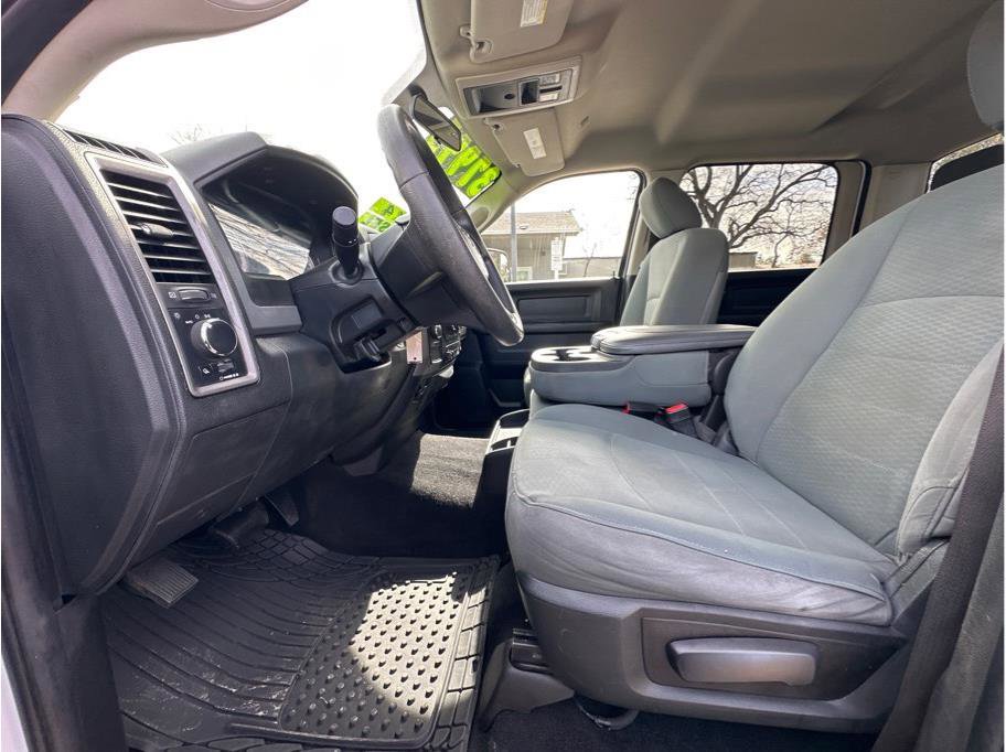 Used 2018 RAM 2500 Tradesman w/ Popular Equipment Group image 14