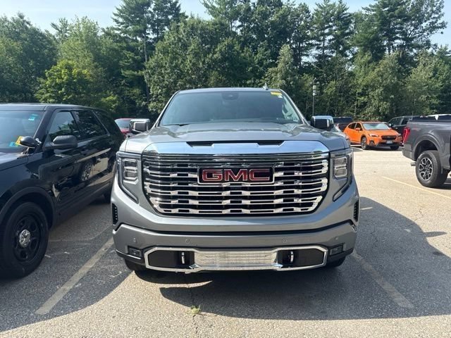 Used 2025 GMC Sierra 1500 Denali w/ Denali Reserve Package AWD/4WD image 2
