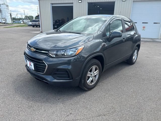 Used 2019 Chevrolet Trax LS w/ Tint and Cruise Package AWD/4WD image 7
